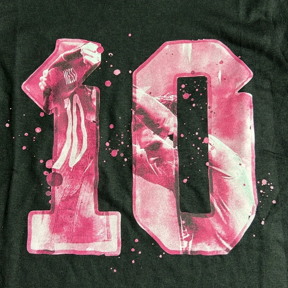 MESSI Kids Black Messi GOAT Football Soccer Print Tee S